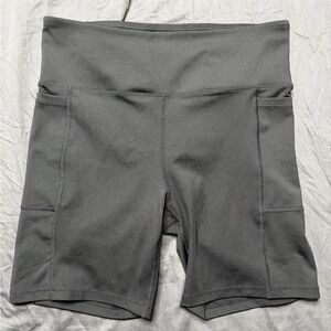 Baleaf Charcoal Black High-Rise Bike Shorts with Side Pockets